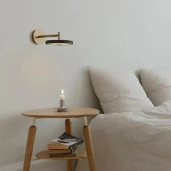 Asteria vegglampe kort til skjult anlegg