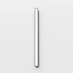 Atticus 900 vegglampe for baderom IP44 16,8W 3000 Kelvin - Dimbar