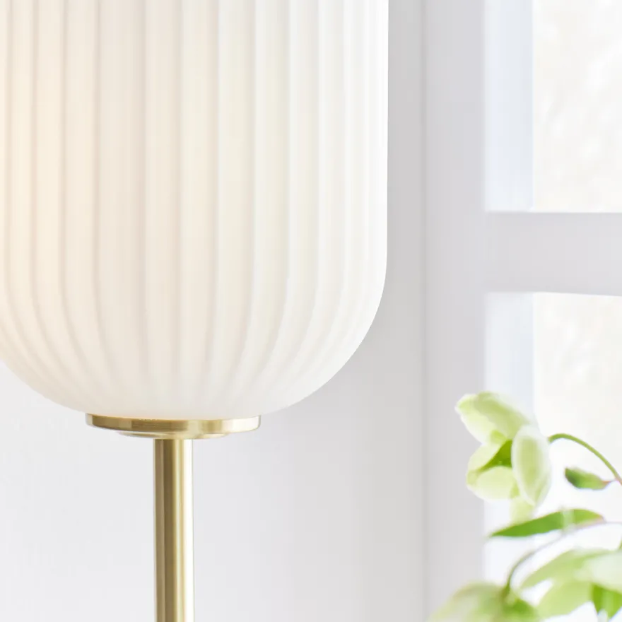 Cava bordlampe