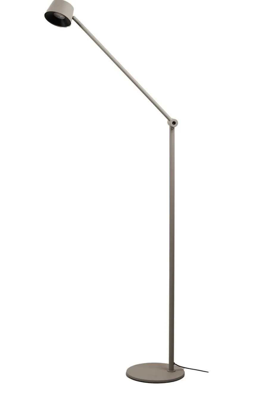 Direction F1 gulvlampe 2700 kelvin - Dimbar