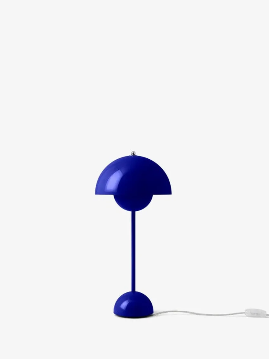 Flowerpot VP3 bordlampe