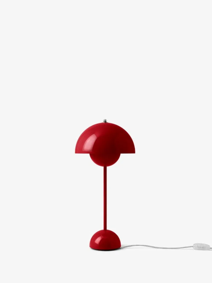 Flowerpot VP3 bordlampe