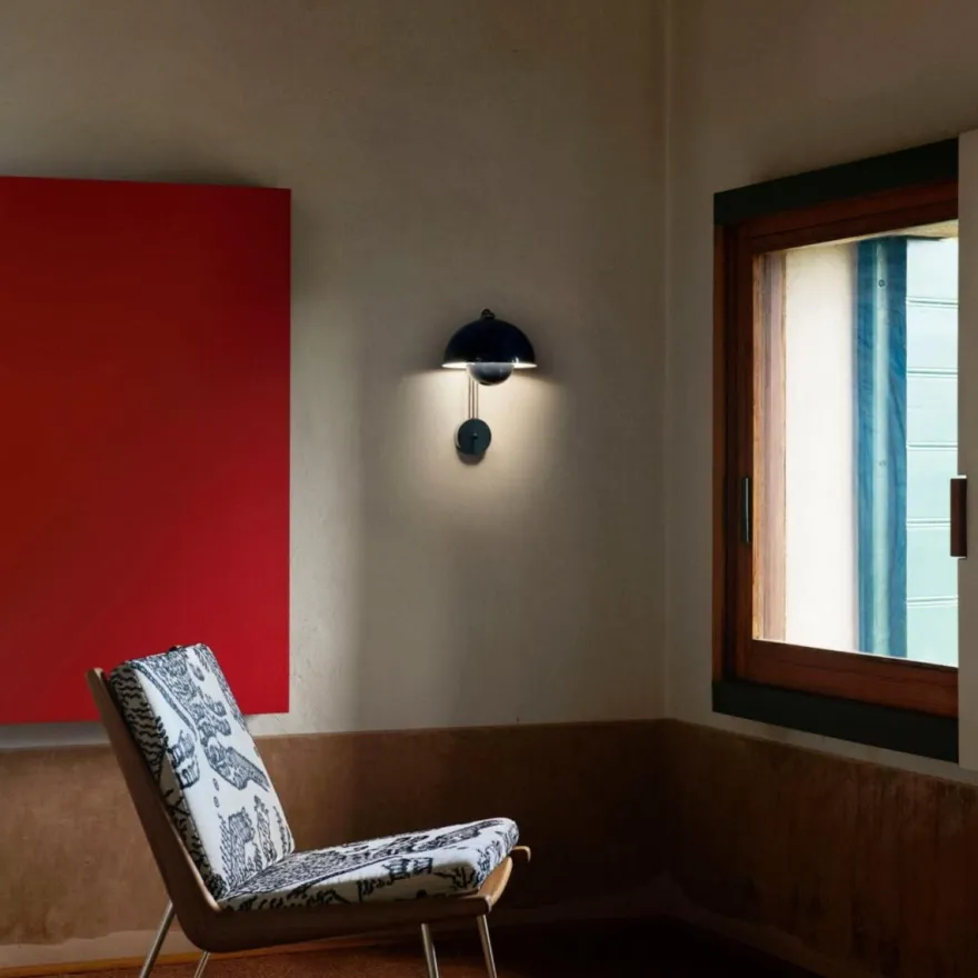 Flowerpot VP8 vegglampe