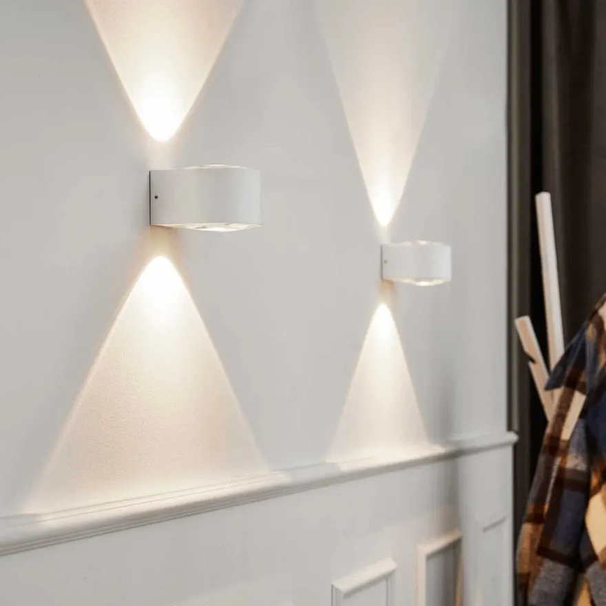 Frey vegglampe IP65 2x6W 2700K - Hvit