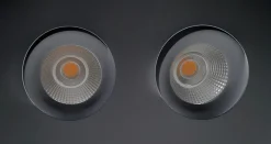 Georgia 360 lavtbyggende downlight dobbel 2x7W 3000K RA97 Dimbar IP44 - Svart