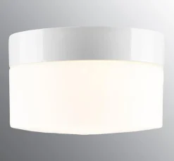 Ifø Opus 200/135 tak/vegg E27 IP44