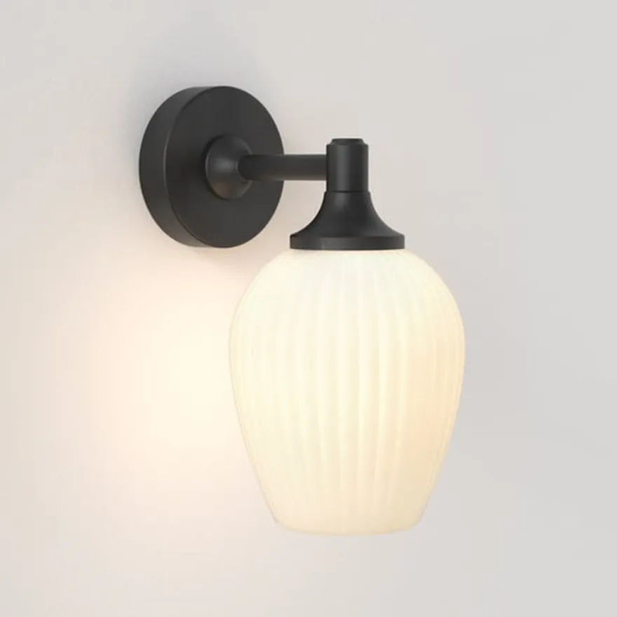 Liberty vegglampe for baderom IP44
