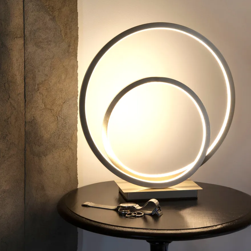 Loop bordlampe