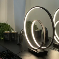Loop bordlampe