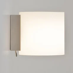 Luga vegglampe - Opal glass
