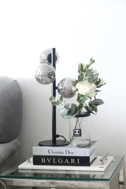 Molekyl bordlampe