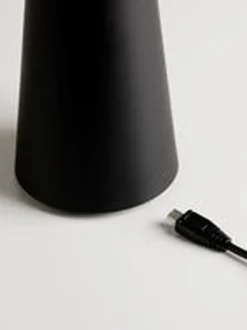 Move Me bordlampe oppladbar 4,7W IP44 - Dimbar