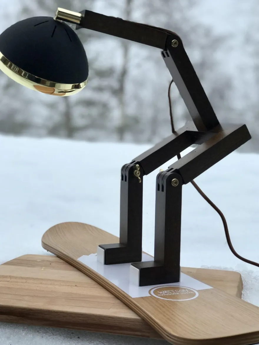 Mr. Wattson bordlampe, Limited Edition - Svart og messing
