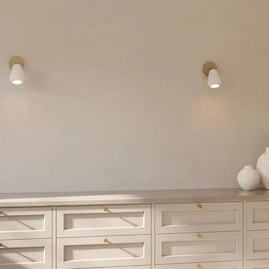 Nuura Anoli spot utenpåliggende