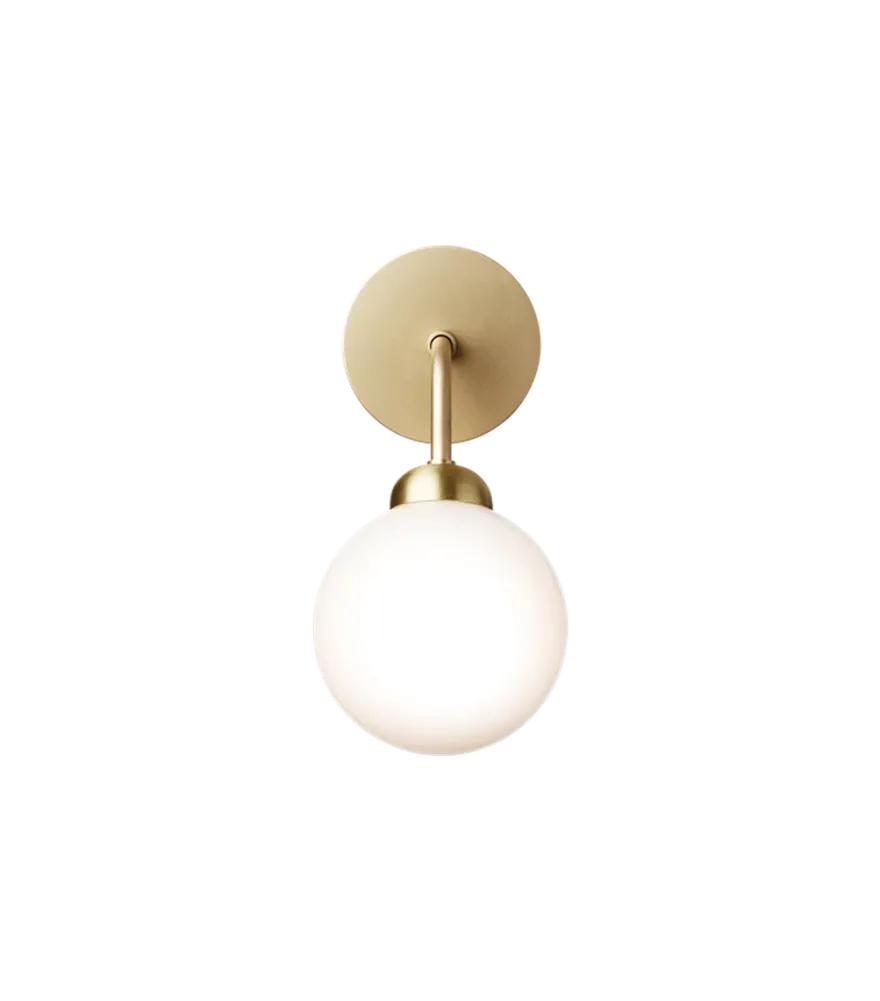 Nuura Apiales vegglampe - messing/Opal