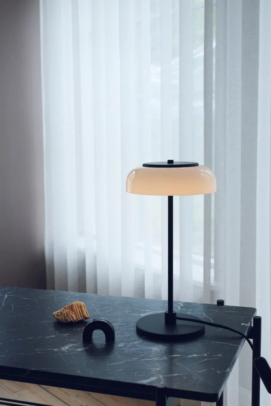 Nuura Blossi bordlampe - svart