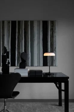 Nuura Blossi bordlampe - svart