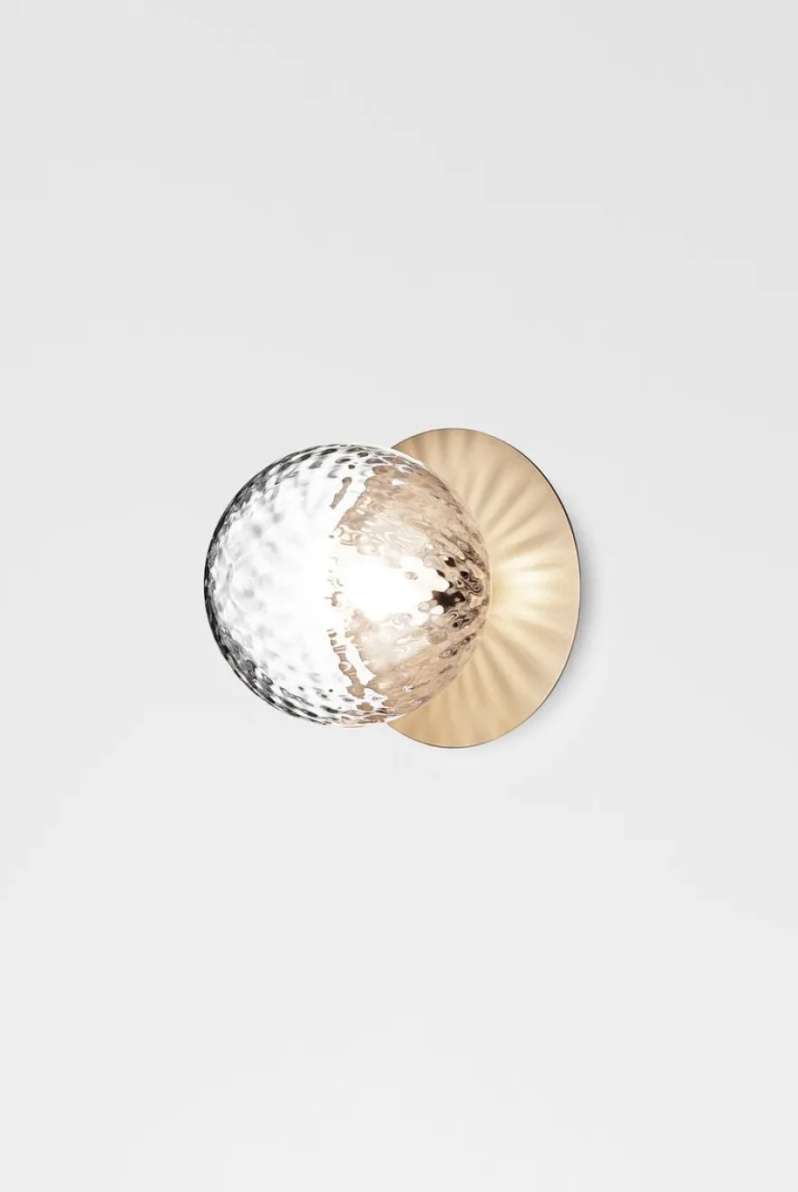 Nuura Liila 1 vegglampe/taklampe - medium - nordic gold / optikk