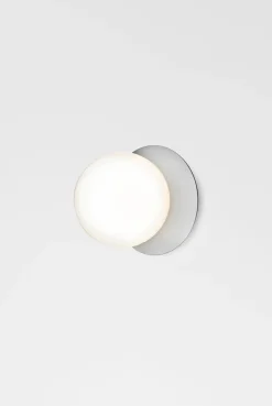 Nuura Liila 1 vegglampe/taklampe - large - light silver/opal