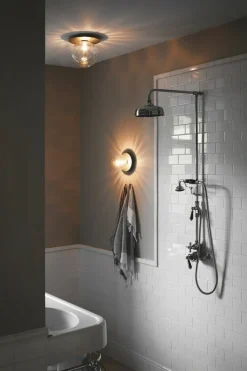 Nuura Liila 1 vegglampe/taklampe - medium - light silver / optikk