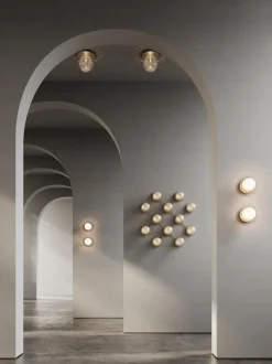 Nuura Liila 1 vegglampe/taklampe - medium - light silver / optikk