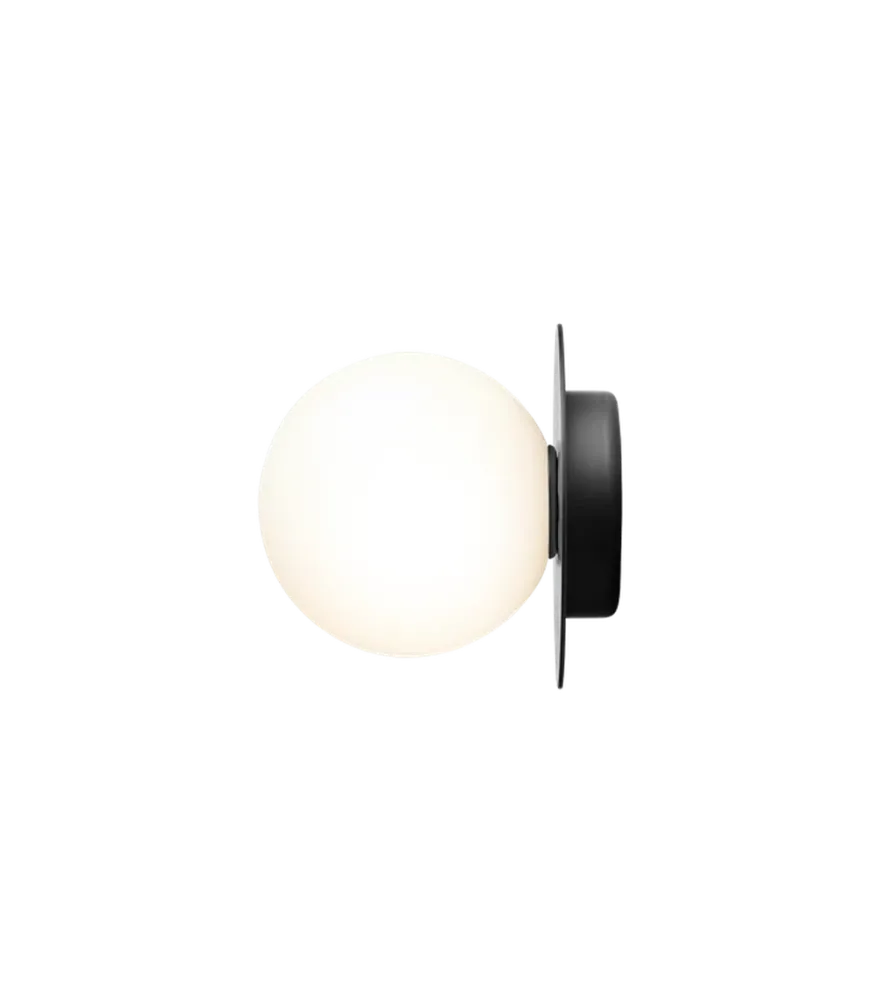 Nuura Liila 1 vegglampe/taklampe - medium - svart / opal glass