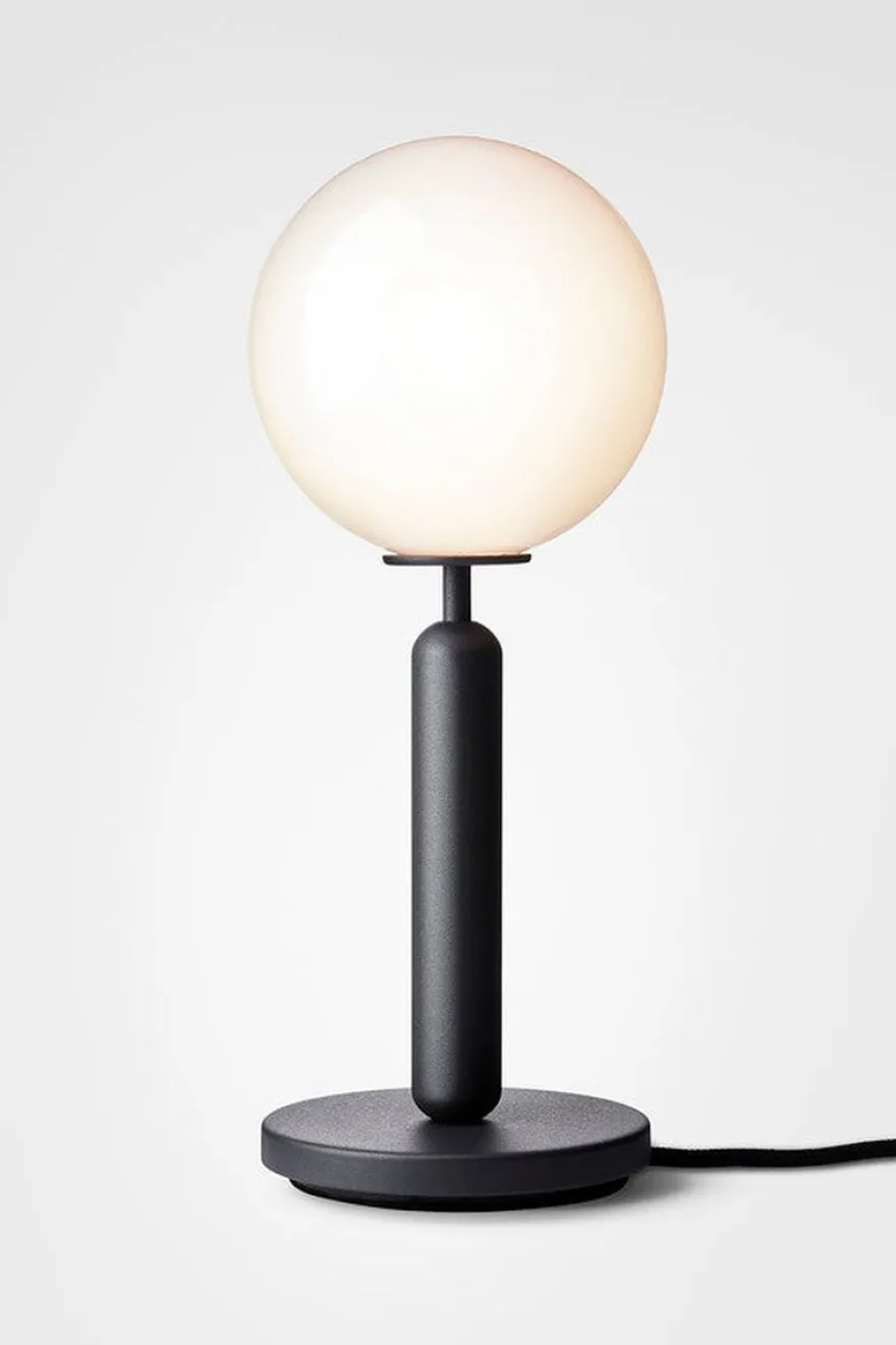 Nuura Miira bordlampe svart / opal