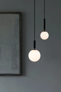 Nuura Miira 1 svart/opal