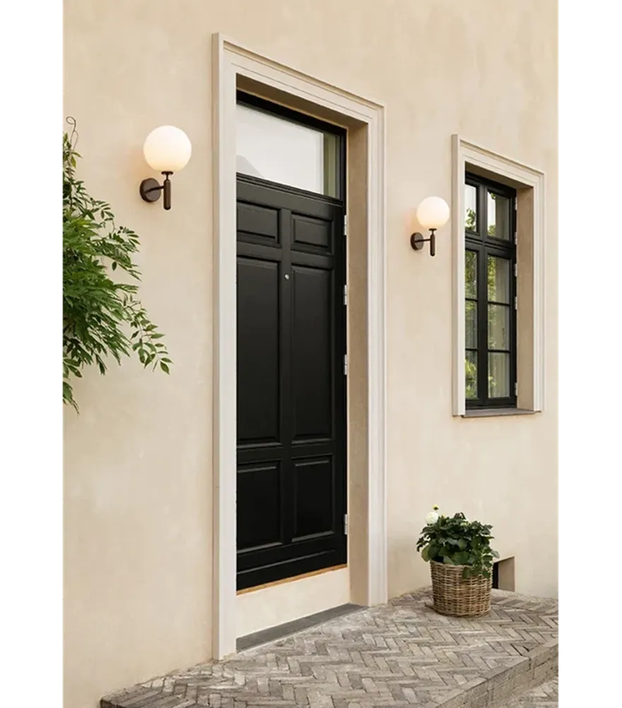 Nuura Miira utendørslampe - bronse / opal