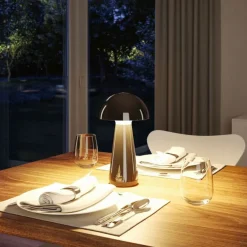Onzo bordlampe oppladbar via USB 2700 Kelvin IP44 - 3 step dim