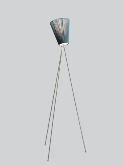 Oslo Wood gulvlampe stål med skjerm