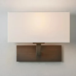 Park Lane vegglampe med skjerm