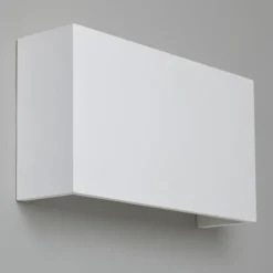 Pella 325 vegglampe opp/ned IP20 E27 - Hvit