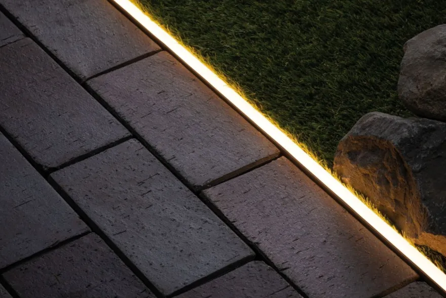 Plug & Shine LED Strips 10 meter 46W 3000 Kelvin IP68