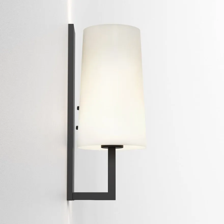 Riva 350 vegglampe