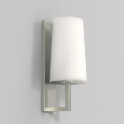 Riva 350 vegglampe baderom IP44 med glass skjerm