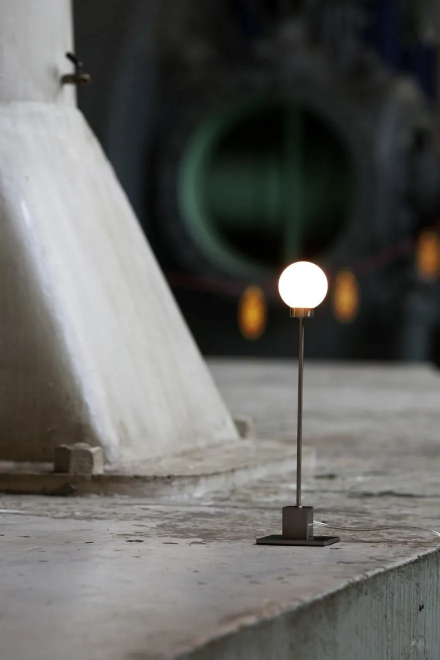 Snowball bordlampe