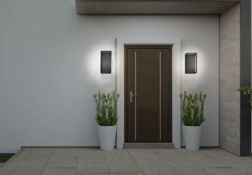 Symmetry vegglampe utendørs IP54 7W - Svart
