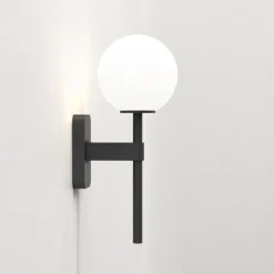 Tacoma Single vegglampe IP44