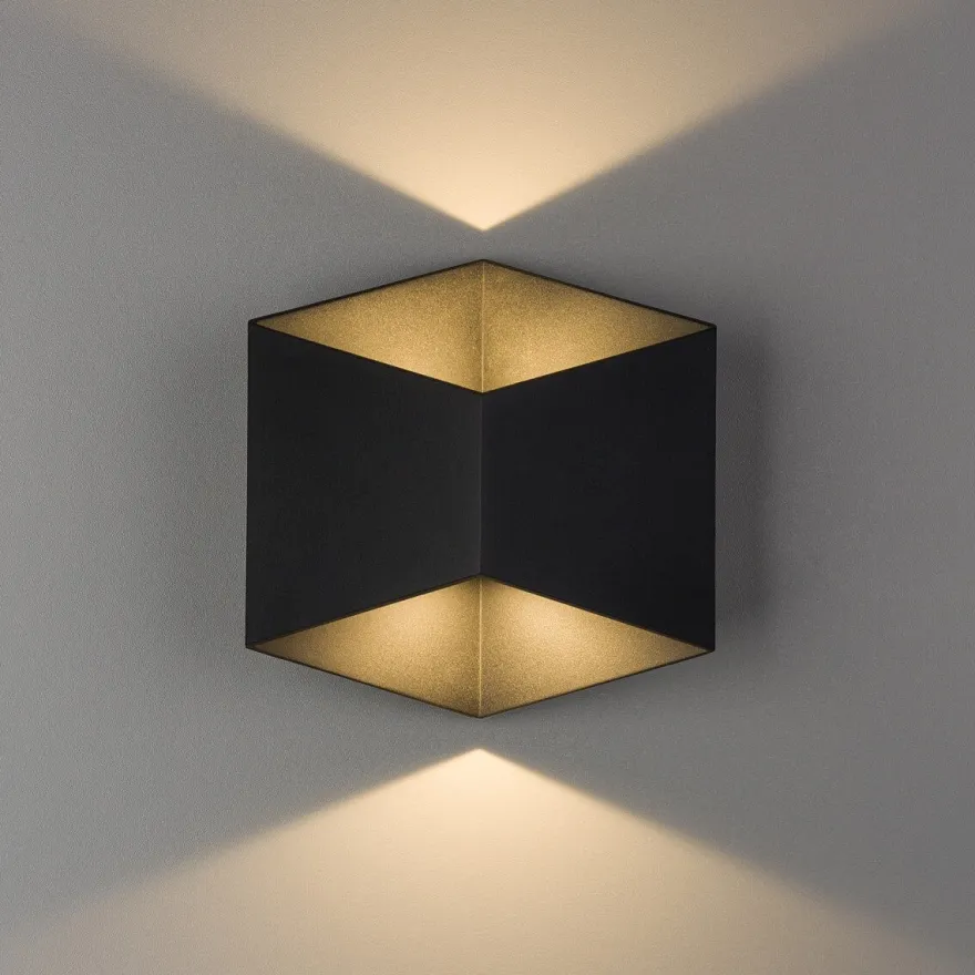 Triangles vegglampe opp/ned lys utendørs IP54 2x5W 3000K - Svart
