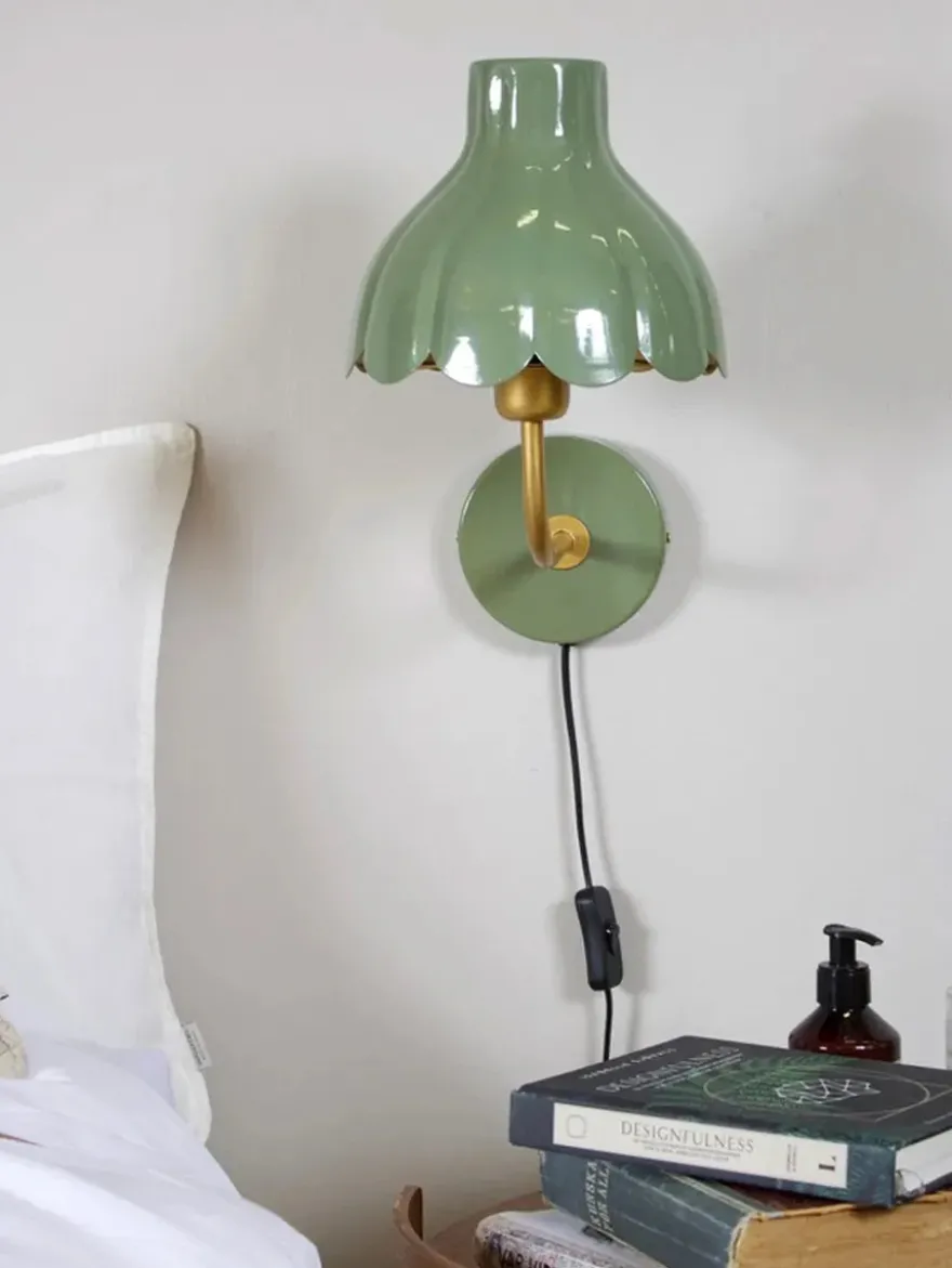 Wells vegglampe