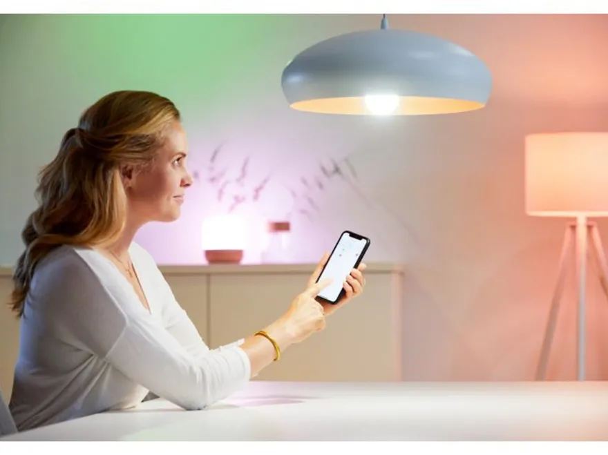 WiZ E14 Lyspære 4,9W Wifi P45 - Fullfarge