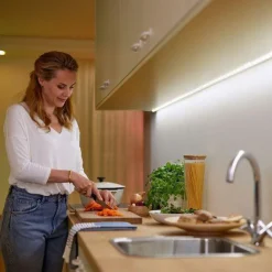 WiZ LED strip-startsett 2 meter Wifi - Fullfarge